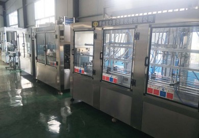 为什么全自动灌装机越来越受人们的喜欢？